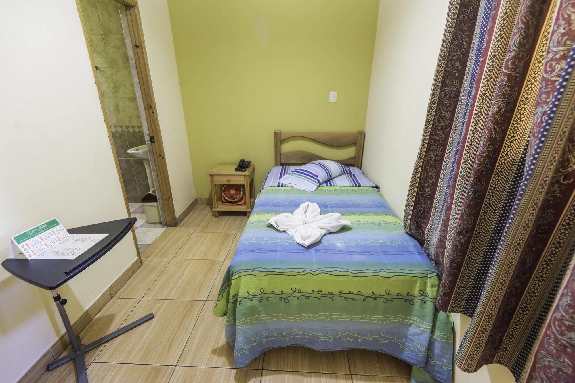 Hotel Ejecutivo San Diego Trujillo Luaran gambar