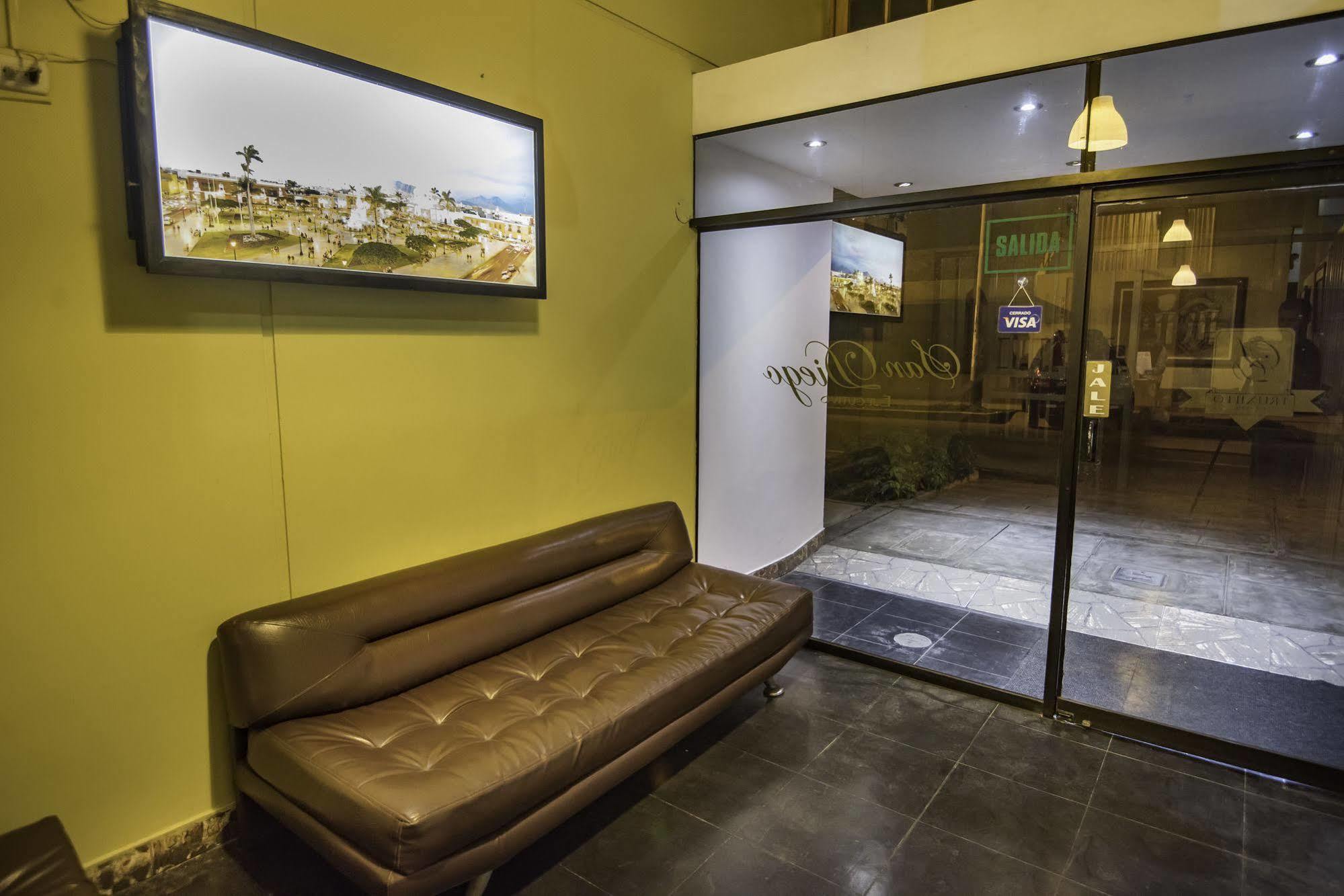 Hotel Ejecutivo San Diego Trujillo Luaran gambar
